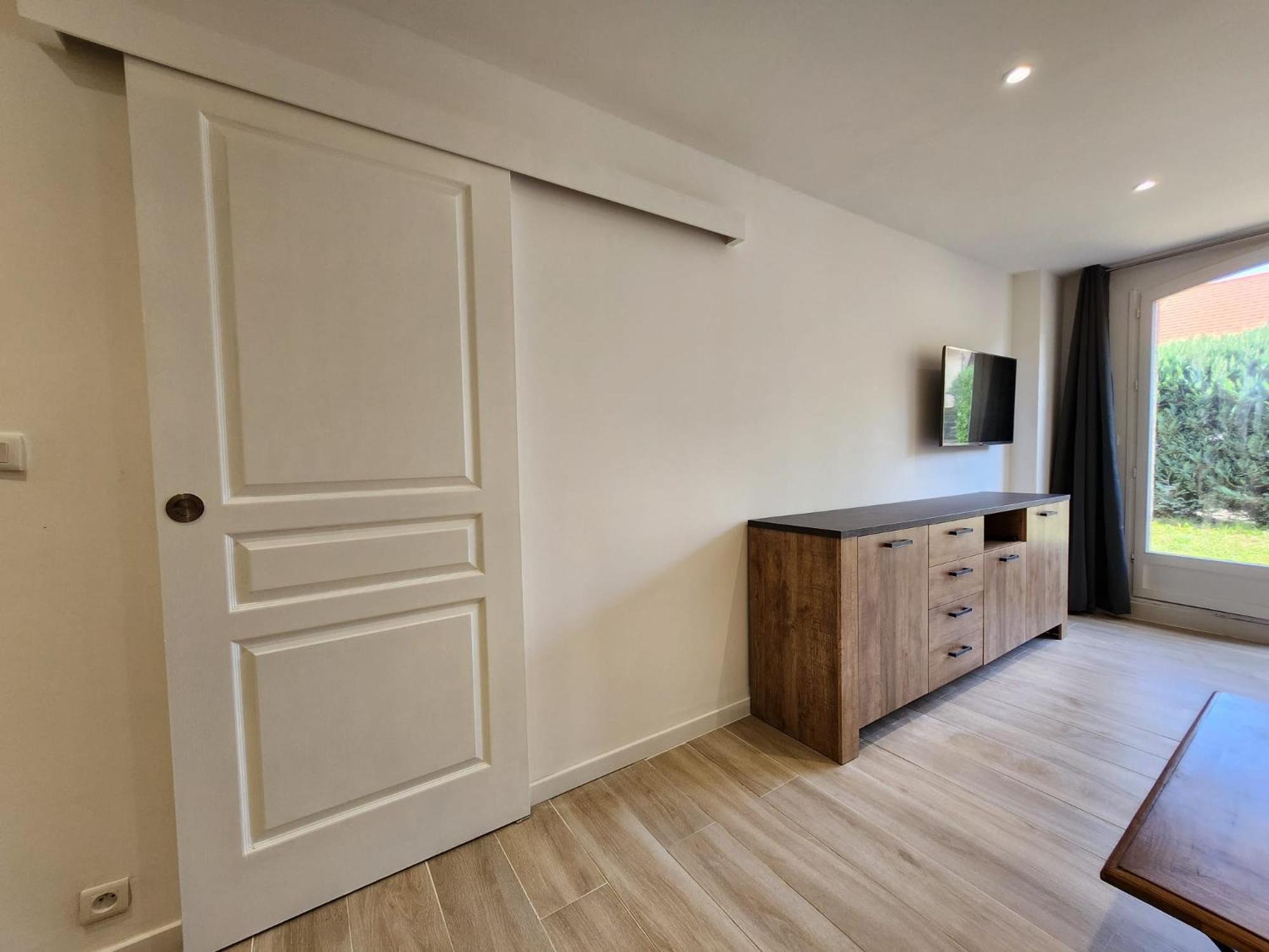 Appartement T3 Avec Jardin Proche Village سانت بونيت ين شامبسور المظهر الخارجي الصورة
