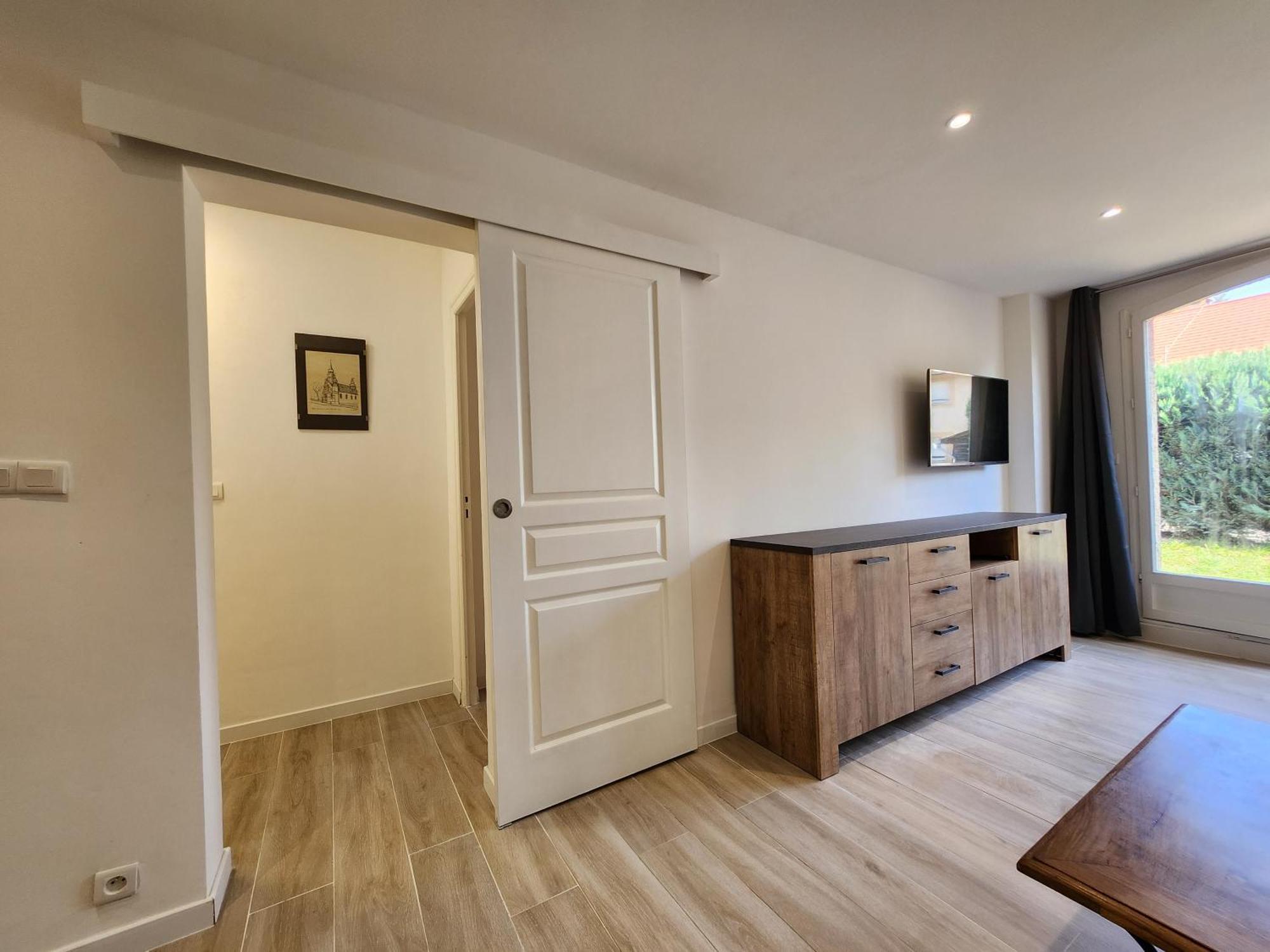 Appartement T3 Avec Jardin Proche Village سانت بونيت ين شامبسور المظهر الخارجي الصورة